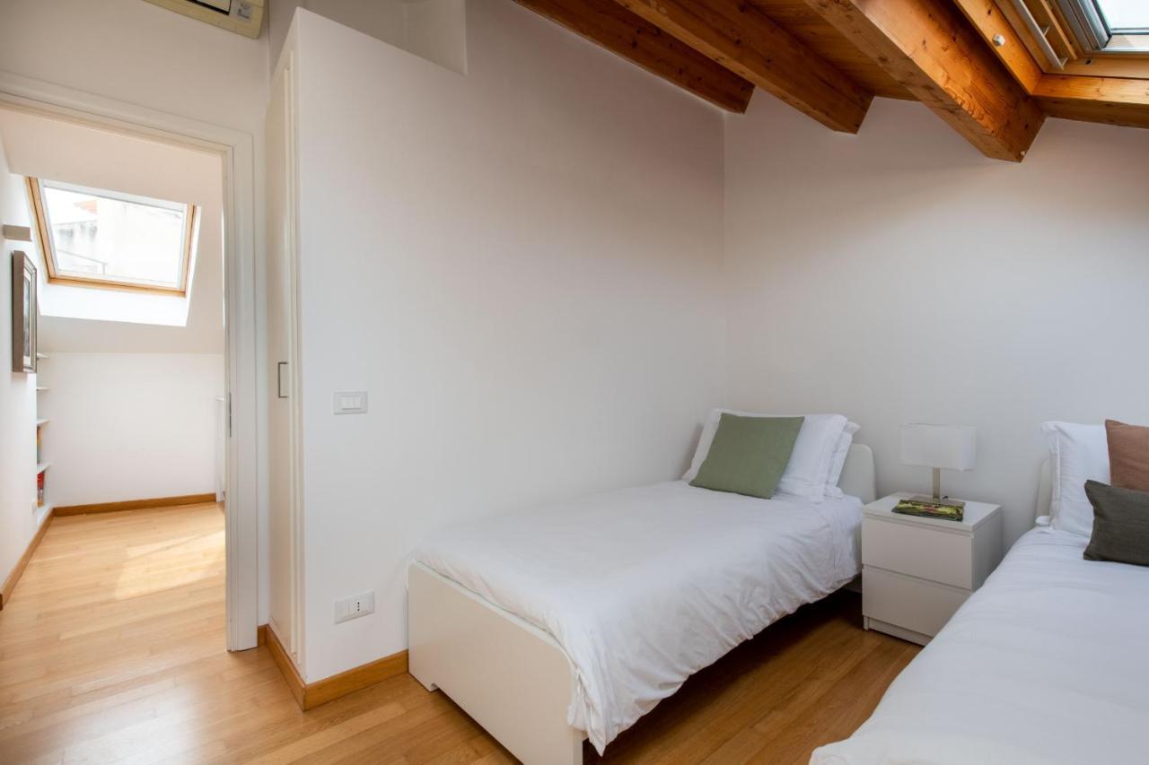 Vittorio Emanuele Apartment With Terrace By Wonderful Italy Palermo Eksteriør billede